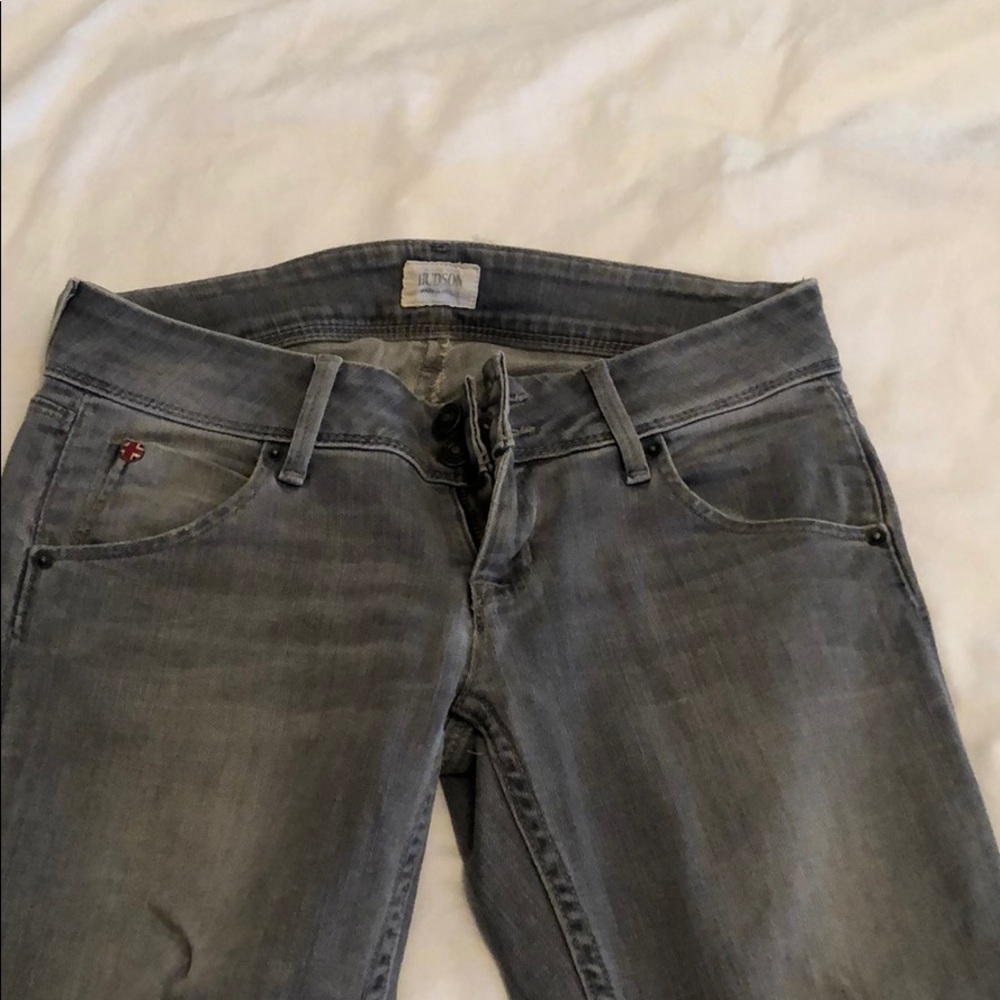 Hudson grey jeans. Stretch